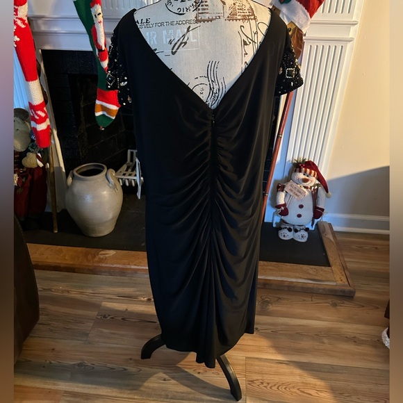 Eliza J 16W NWT Black Embellished Sleeve Ruched Christmas Party Cocktail Dress - Picture 15 of 16